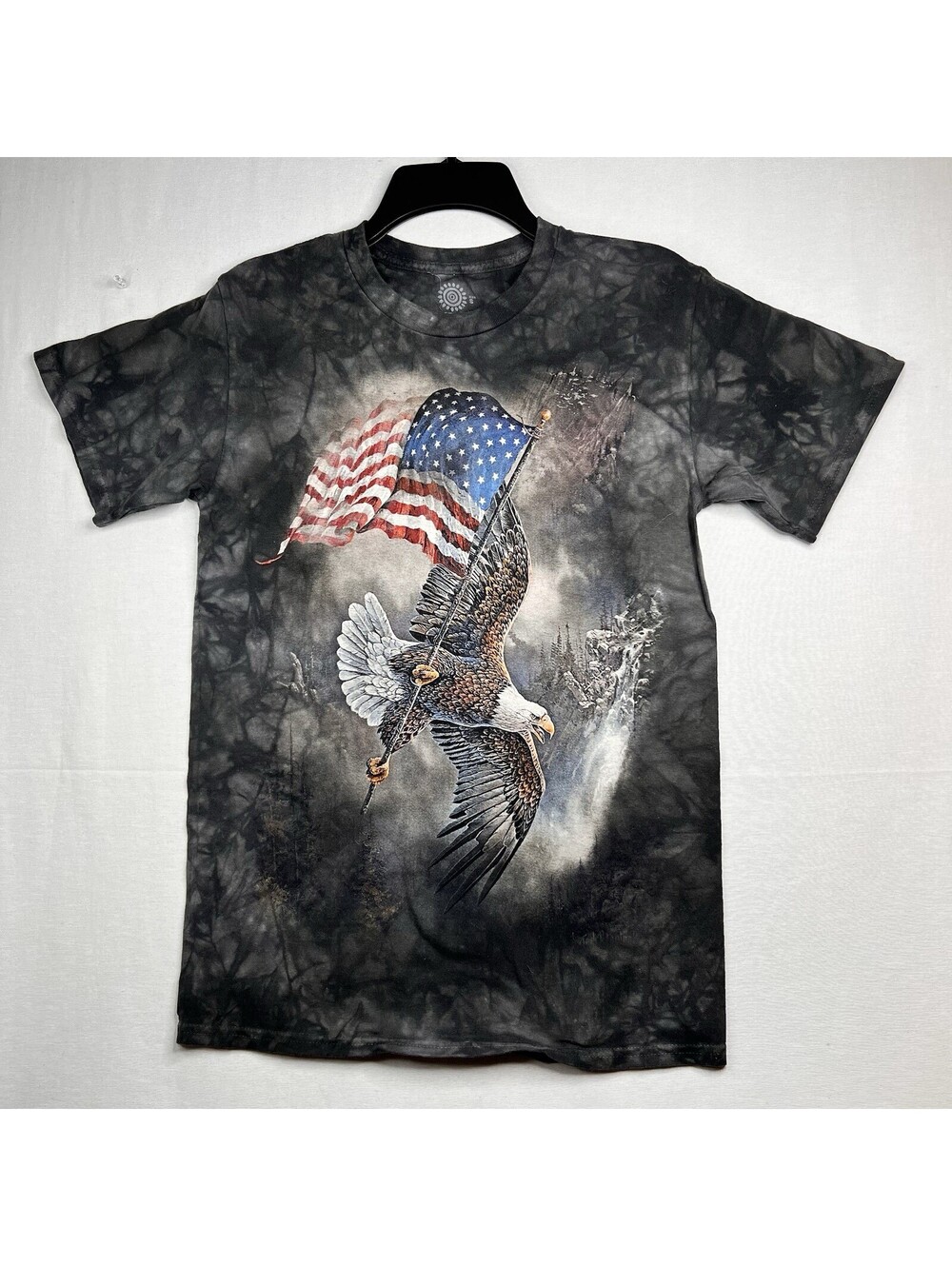 The Mountain Flag Eagle Shirt USA United States of America Patriotic Adult Sz S